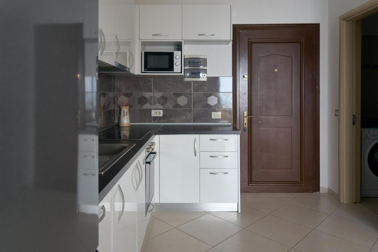 Del Mar Sea View Apartment Саранда Екстер'єр фото