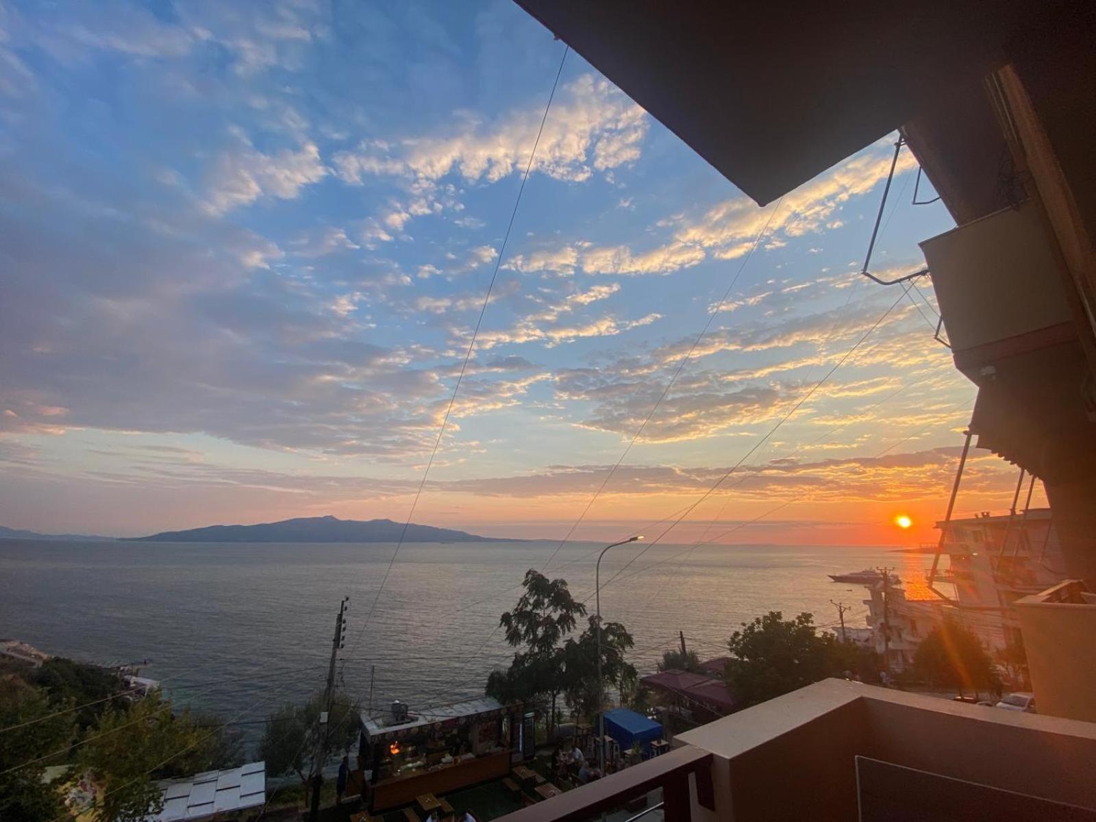 Del Mar Sea View Apartment Саранда Екстер'єр фото