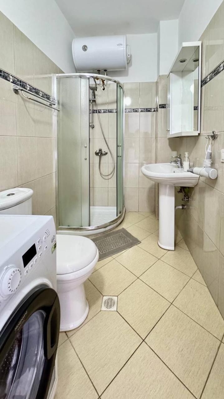 Del Mar Sea View Apartment Саранда Екстер'єр фото