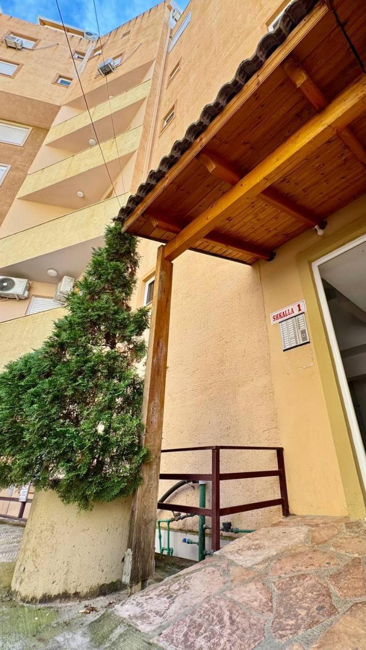 Del Mar Sea View Apartment Саранда Екстер'єр фото
