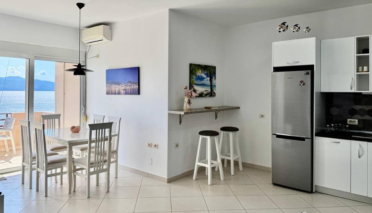 Del Mar Sea View Apartment Саранда Екстер'єр фото