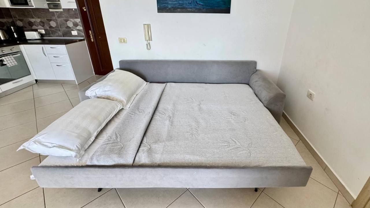 Del Mar Sea View Apartment Саранда Екстер'єр фото